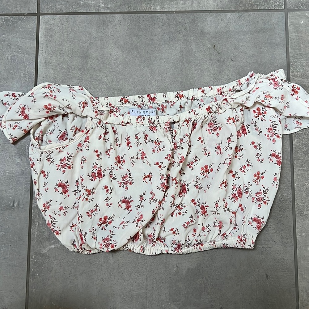 Flynn Skye Floral Off-Shoulder Top - White and Red